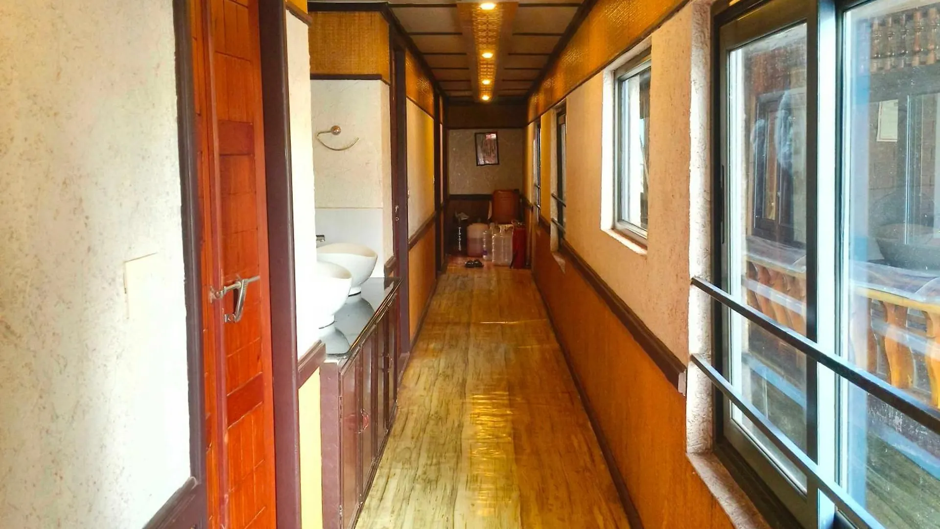 Hotel O Vinayak House Boats Alappuzha