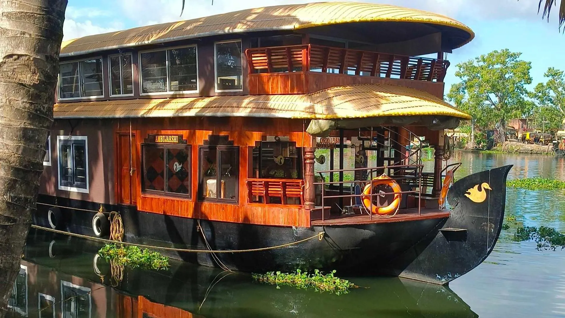 Hotel O Vinayak House Boats Alappuzha